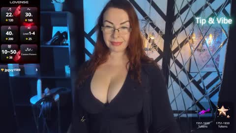 Snapshot of mrs_ingrid chatting on 7, 3, 2025 Ingrid online show from 7, 3, 2025