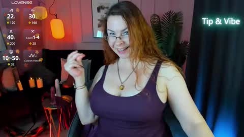 Snapshot of mrs_ingrid chatting on 11, 9, 2025 Ingrid online show from 11, 9, 2025