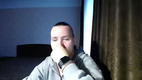 mrs_smith__ online show from 4, 10, 2025