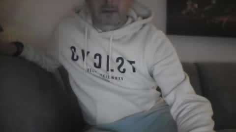 Mrserenade online show from 16, 12, 2024