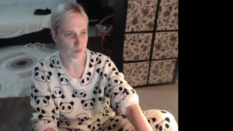 Snapshot of mrsluck chatting on 5, 6, 2026 Sasha online show from 5, 6, 2026