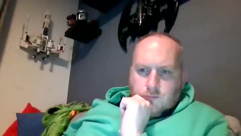 Snapshot of mrzwolle chatting on 5, 12, 2024 mrzwolle online show from 5, 12, 2024