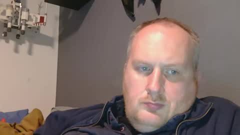 Snapshot of mrzwolle chatting on 6, 1, 2025 mrzwolle online show from 6, 1, 2025