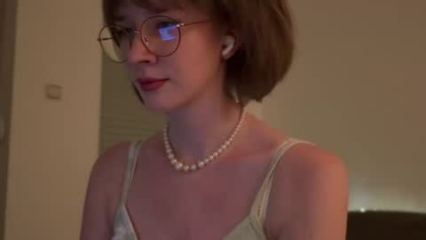 Snapshot of ms_christiana chatting on 2, 8, 2026 ms_christiana online show from 2, 8, 2026