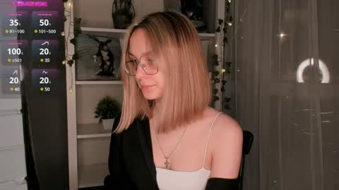 Snapshot of ms_elizabethqueen chatting on 18, 1, 2025 Elizabeth online show from 18, 1, 2025