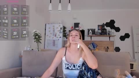 Ms ForYOU online show from 12, 10, 2025