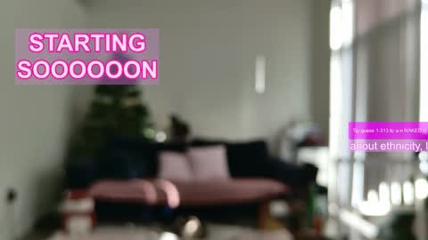 R o r i  SnapChat heyroriv2 wednesday - sunday Noon oclock mountain - 5pm mountain online show from 21, 2, 2026