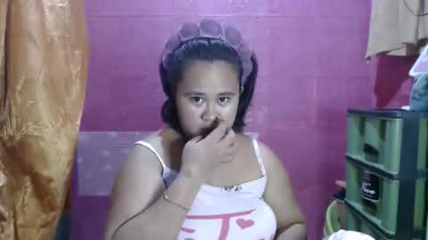 Snapshot of ms_nathalie chatting on 4, 6, 2026 Nathalie online show from 4, 6, 2026