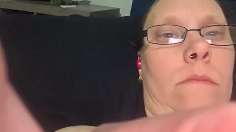 Snapshot of msalls1124 chatting on 15, 12, 2025 melissa online show from 15, 12, 2025