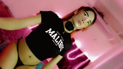 mscherry_ online show from 3, 2, 2026