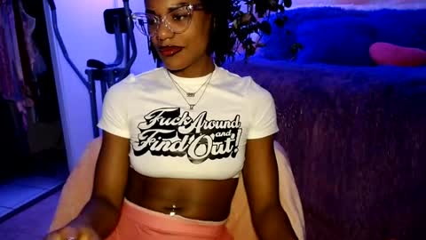 Snapshot of msemonibrown chatting on 24, 6, 2026 CocoSage online show from 24, 6, 2026