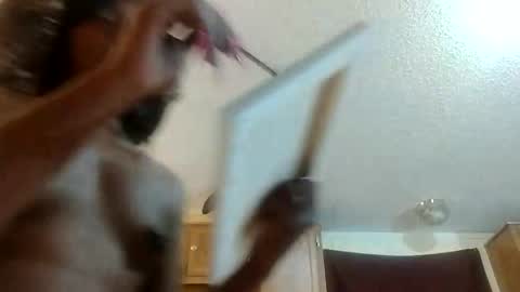 Mytiquee online show from 18, 11, 2025