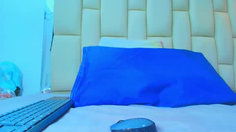 FERNANDA 3 online show from 11, 10, 2025