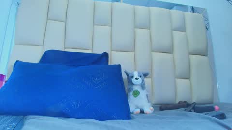 FERNANDA 3 online show from 4, 2, 2026