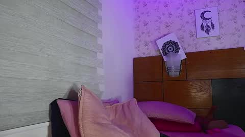 Manuela  online show from 17, 2, 2025