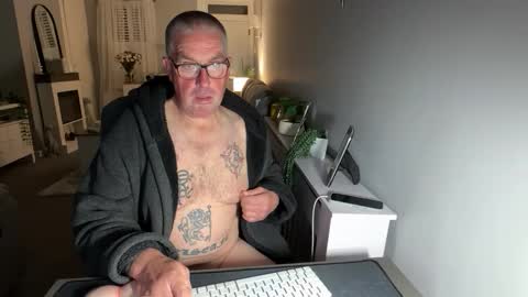 Snapshot of mtb1697 chatting on 30, 9, 2025 mtb1697 online show from 30, 9, 2025