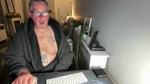 Snapshot of mtb1697 chatting on 14, 6, 2026 mtb1697 online show from 14, 6, 2026