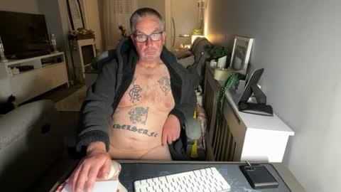 Snapshot of mtb1697 chatting on 19, 7, 2026 mtb1697 online show from 19, 7, 2026