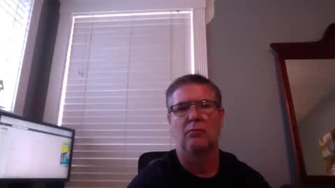 Snapshot of mtbrdr73 chatting on 13, 10, 2025 mtbrdr73 online show from 13, 10, 2025