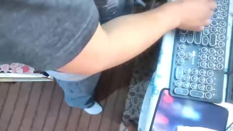 zenon online show from 8, 11, 2025