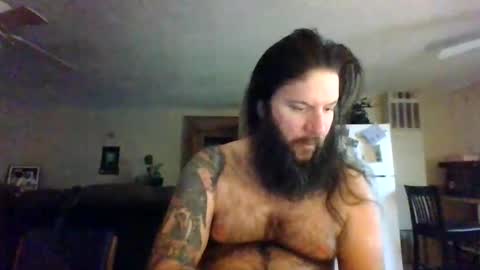 Snapshot of mudge chatting on 21, 1, 2025 Mudge online show from 21, 1, 2025