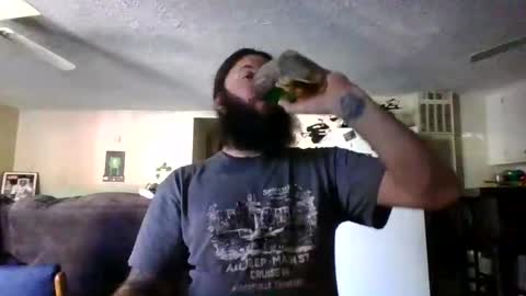 Snapshot of mudge chatting on 3, 2, 2025 Mudge online show from 3, 2, 2025