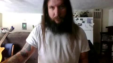 Snapshot of mudge chatting on 20, 2, 2025 Mudge online show from 20, 2, 2025