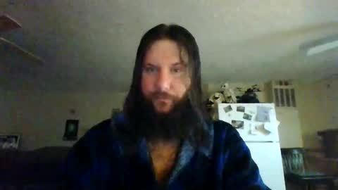 Snapshot of mudge chatting on 24, 2, 2025 Mudge online show from 24, 2, 2025