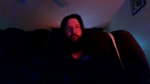 Snapshot of mudge chatting on 6, 3, 2025 Mudge online show from 6, 3, 2025