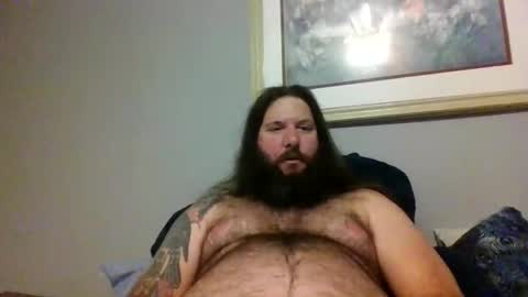 Snapshot of mudge chatting on 12, 10, 2025 Mudge online show from 12, 10, 2025
