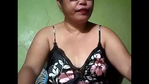 muffy_bunny online show from 13, 1, 2026