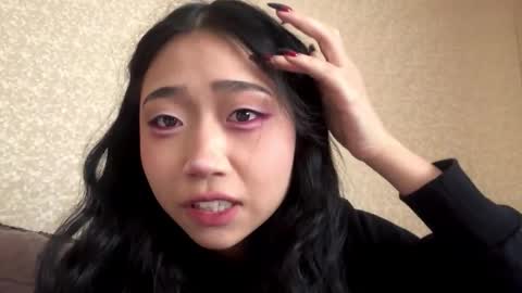 Mia online show from 6, 3, 2026