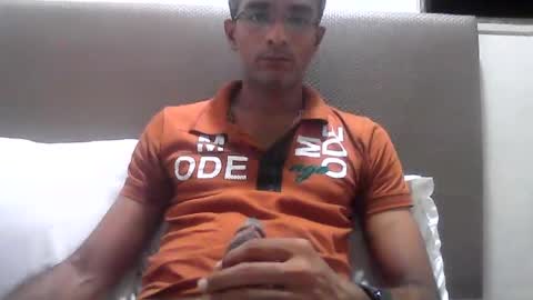 Snapshot of mumbaimonster8inch chatting on 19, 6, 2026 rajesh engineer online show from 19, 6, 2026