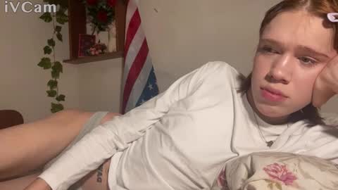 Snapshot of mun_poli chatting on 4, 10, 2025 Polik online show from 4, 10, 2025