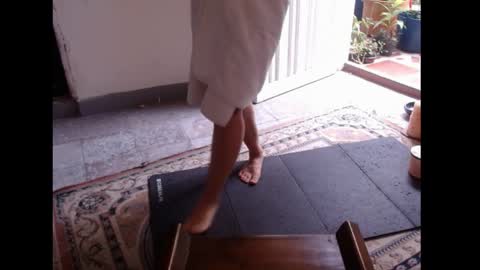   online show from 9, 4, 2026