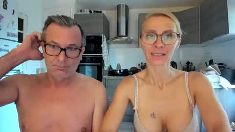 LOVELY JULIA  Peter DAY online show from 17, 10, 2025