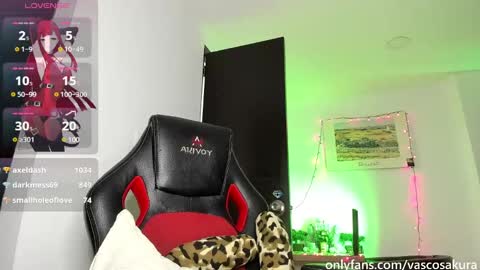 Snapshot of murielkarmesi chatting on 17, 2, 2025 murielkarmesi online show from 17, 2, 2025