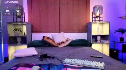 murrkitten online show from 8, 11, 2025