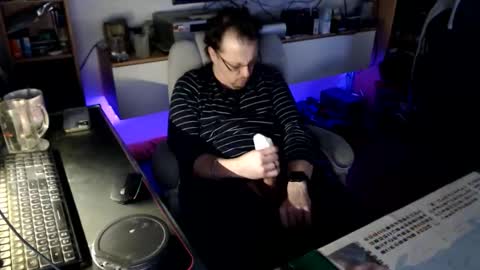 Snapshot of muschiliebhaber chatting on 12, 1, 2026 Horny Goat online show from 12, 1, 2026