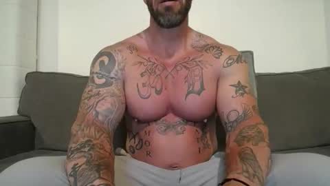 Snapshot of muscle761004 chatting on 23, 5, 2026 muscle761004 online show from 23, 5, 2026