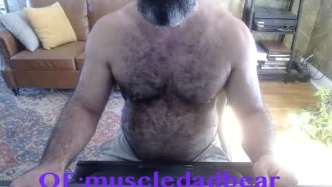 Snapshot of muscledadbear chatting on 21, 9, 2025 Jordan El Din online show from 21, 9, 2025