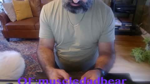 Snapshot of muscledadbear chatting on 9, 10, 2025 Jordan El Din online show from 9, 10, 2025
