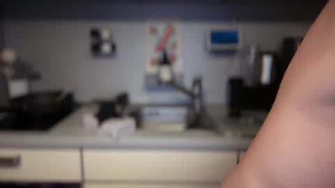 musclehair3 online show from 10, 4, 2026