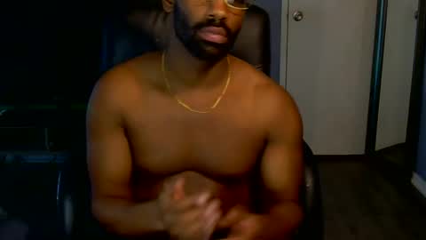 Snapshot of muscleman194 chatting on 8, 1, 2026 Master94 online show from 8, 1, 2026