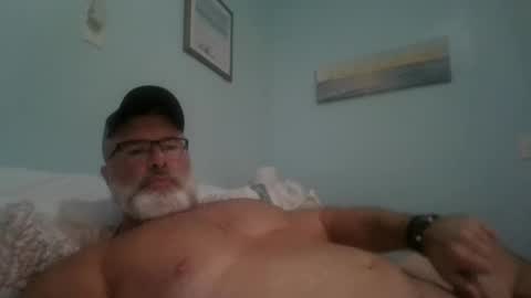 Snapshot of musclemeat41 chatting on 29, 9, 2025 musclemeat41 online show from 29, 9, 2025