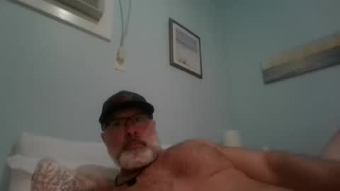Snapshot of musclemeat41 chatting on 27, 10, 2025 musclemeat41 online show from 27, 10, 2025