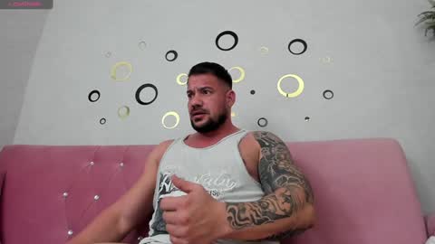 MuscleMonster31 online show from 3, 2, 2025