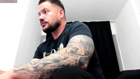 MuscleMonster31 online show from 9, 10, 2025