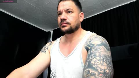 MuscleMonster31 online show from 21, 10, 2025