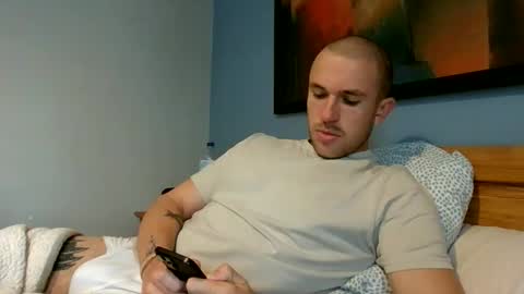 muscleshow00 online show from 19, 11, 2025